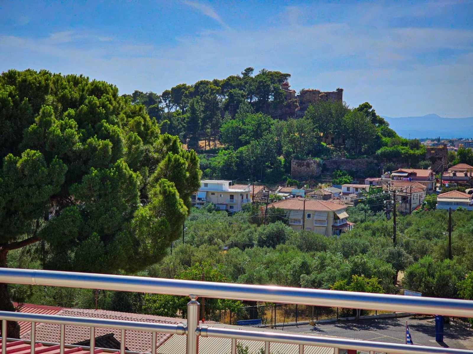 Μέντα 1 Kalamata Quarto foto